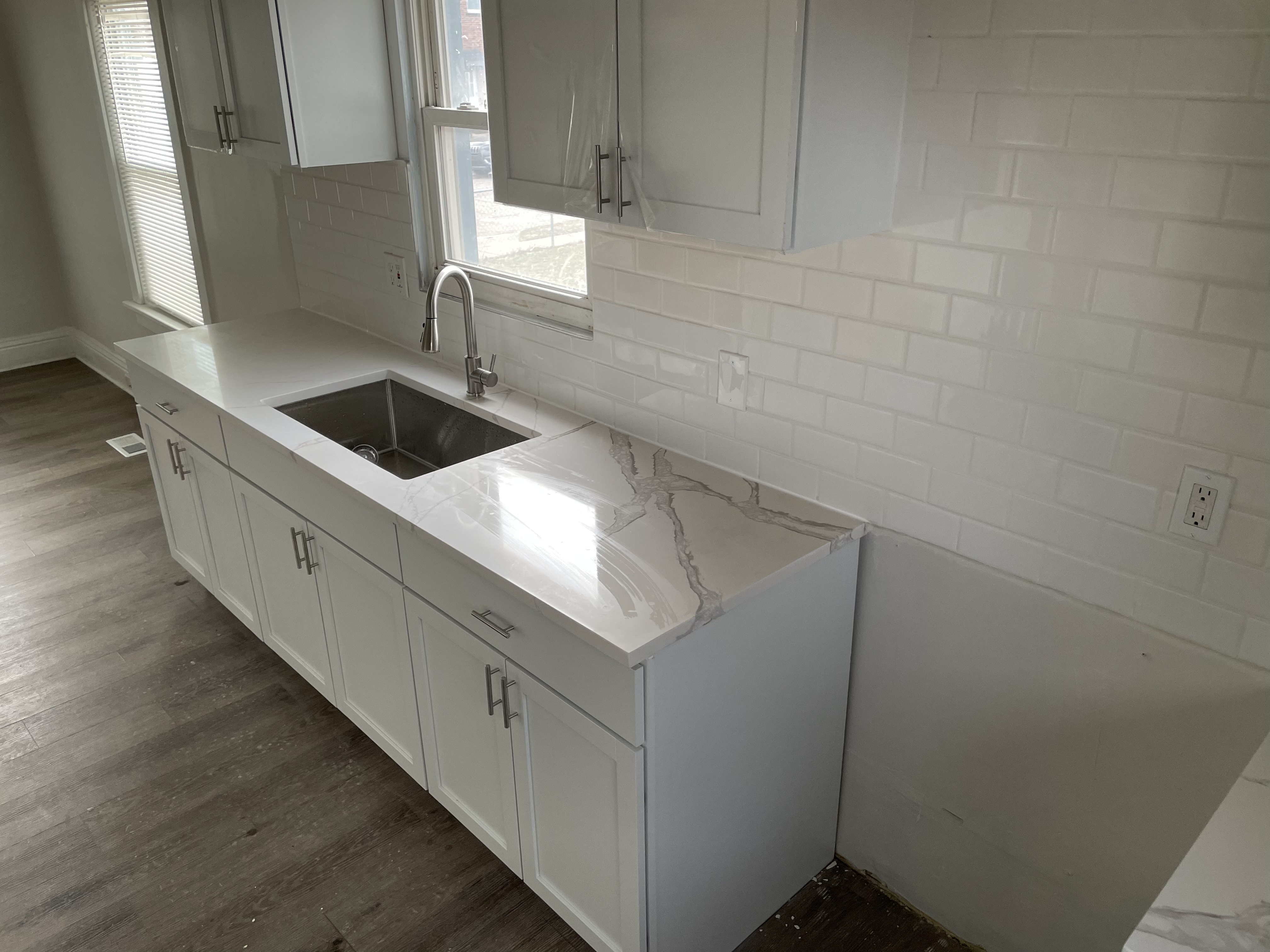 22025 Linwood Ave - Photo 5